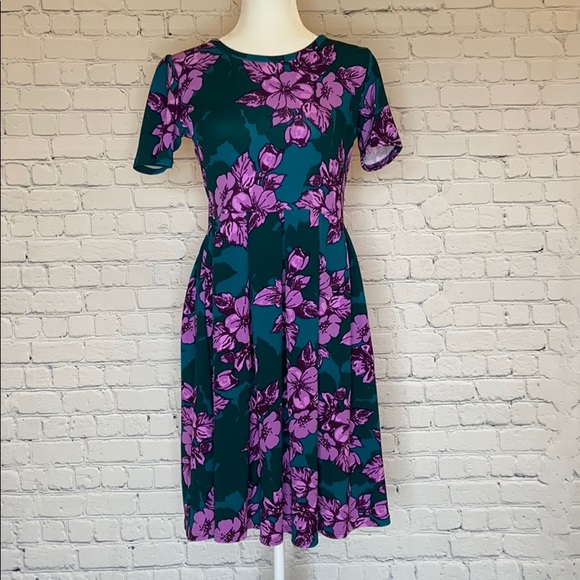 LuLaRoe Floral Pocketed Dress - Picture 2 of 9